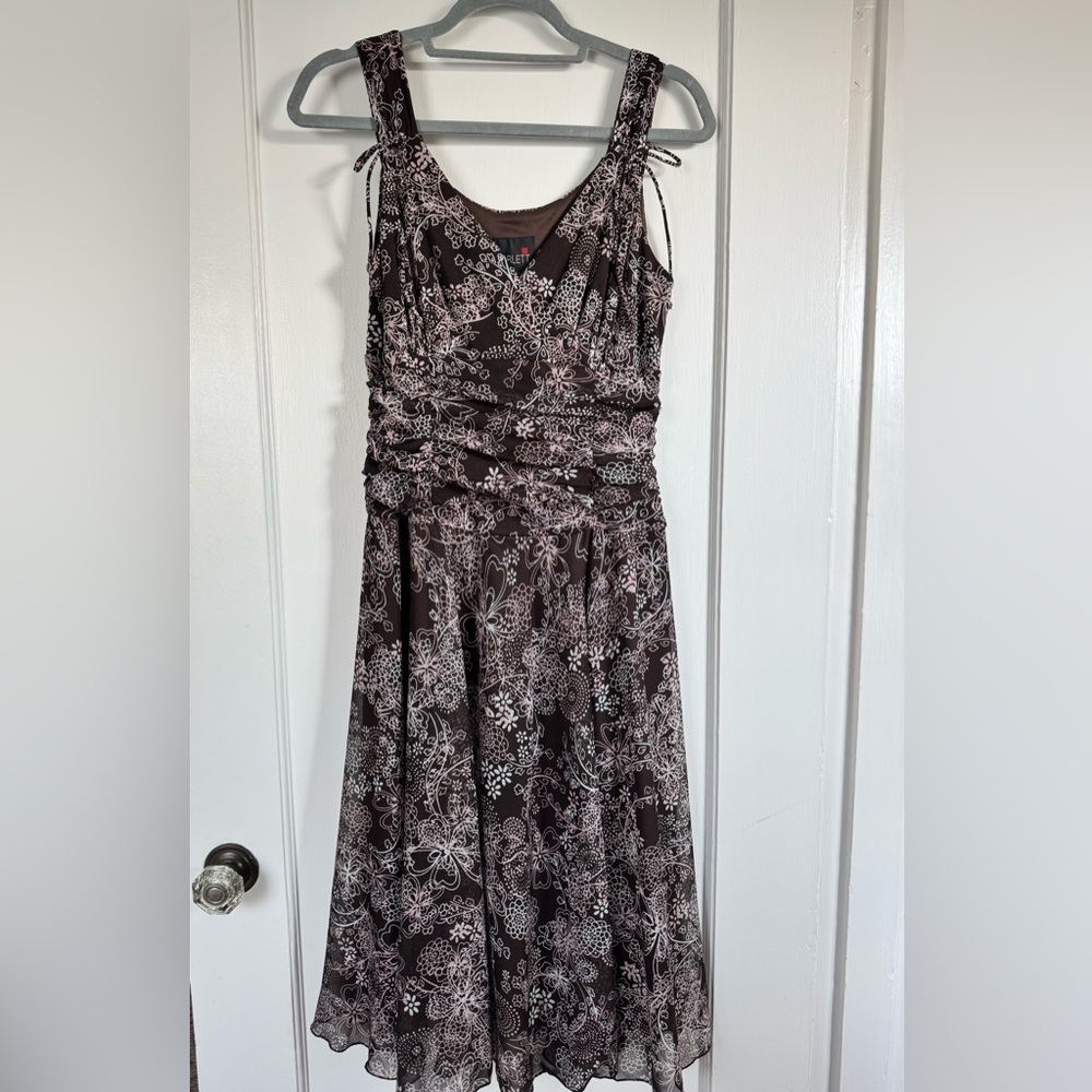Floral Sleeveless Dress - Picture 1 of 4
